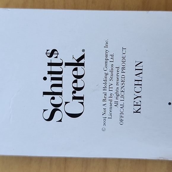 Schitt's Creek Rosebud Motel keychain, New! - Picture 2 of 2